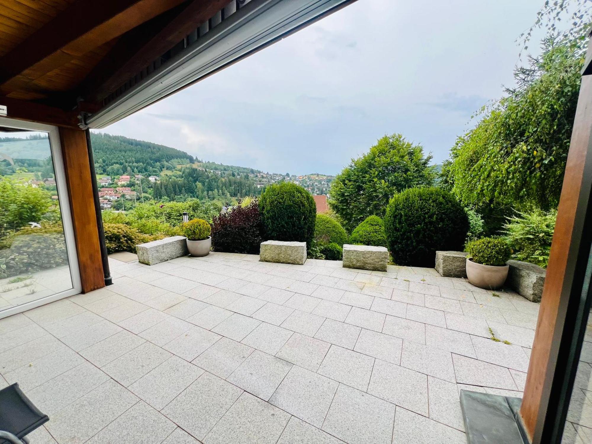 Panoramablick Mit Privatparkplatz, 2 Balkone Und 1,5 Baeder Apartment Titisee-Neustadt Exterior photo